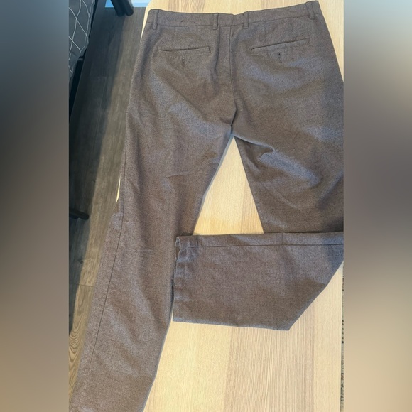 Men’s RW&CO Slim-Fit Brushed-Twill Pant, Size 31 Waist, Brown - Picture 2 of 4